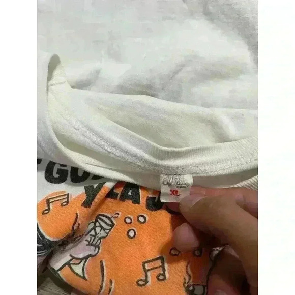 90’s Si Te Gusta La Cumbia Y La Jodarria Eres Puro Salvadoreño Tee - Picture 3 of 4